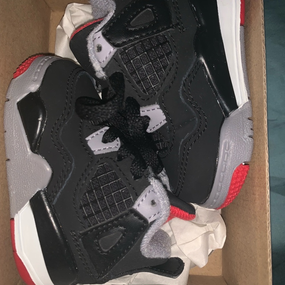 Jordan bred 4’s